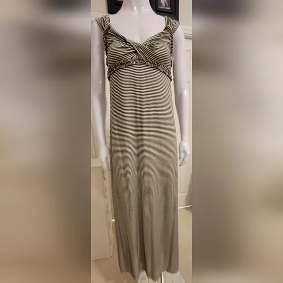 knee length dresses for ladies Beige & brown maxi dress – endless summer main image 1